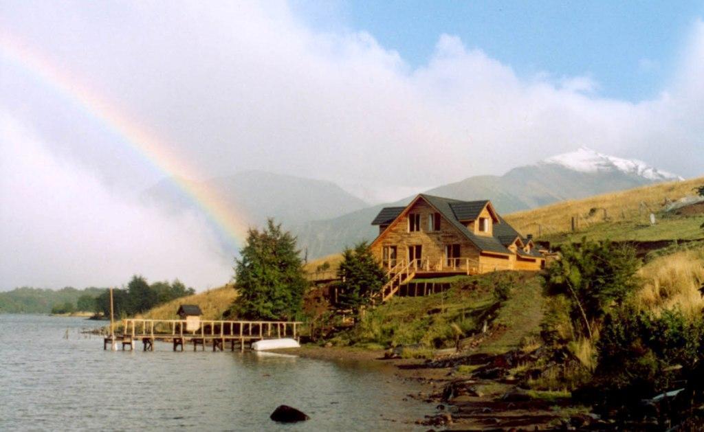 Lodge De Montana Lago Monreal El Blanco Bagian luar foto